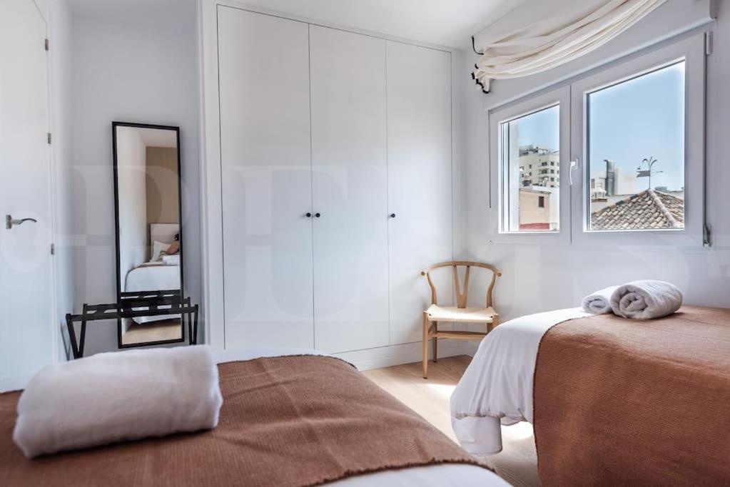 Apartment With Cathedral View & Terrace By Rems Malaga Luaran gambar
