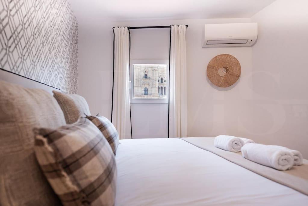 Apartment With Cathedral View & Terrace By Rems Malaga Luaran gambar